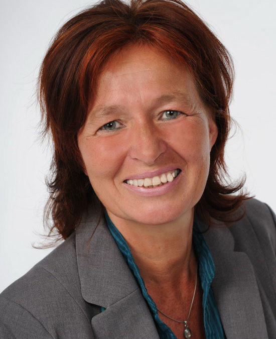 Portraitfoto von Birgit Ehring-Timm, Gleichstellungsbeauftragte der Stadt Aurich